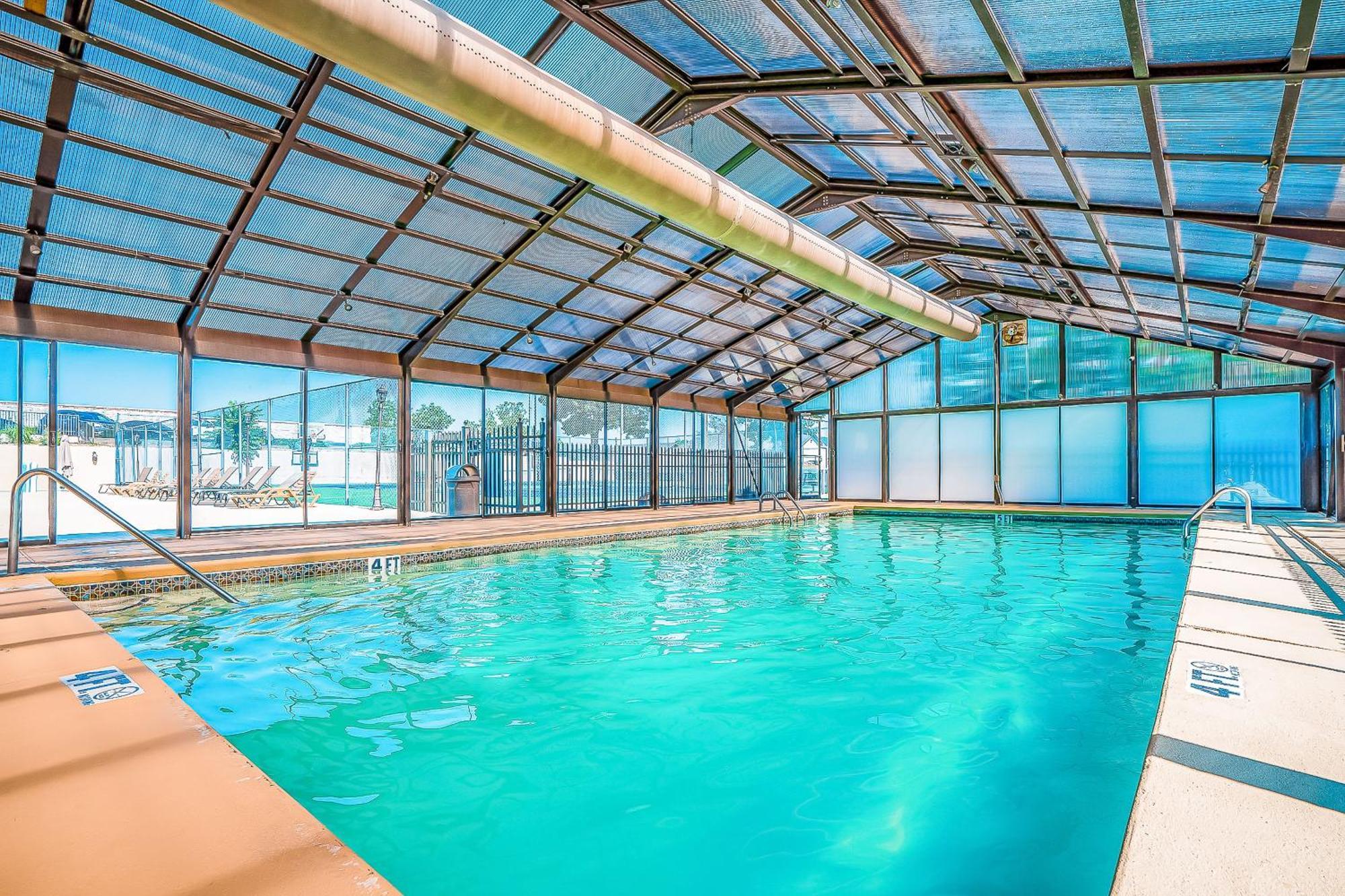 Couples Paradise & Retreat On The 18Th Branson Phòng bức ảnh